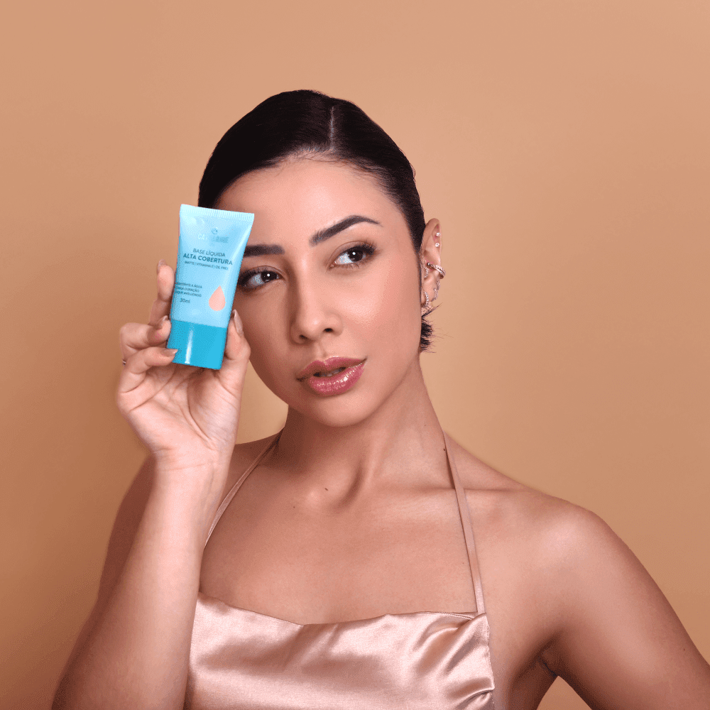 Base Matte Líquida Alta Cobertura Catharine Hill