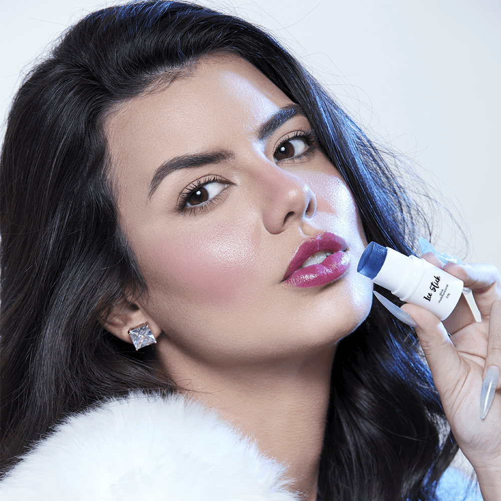 Kit Pele de Porcelana - Base Matte 3 + Ice Stick + Paleta Iluminador